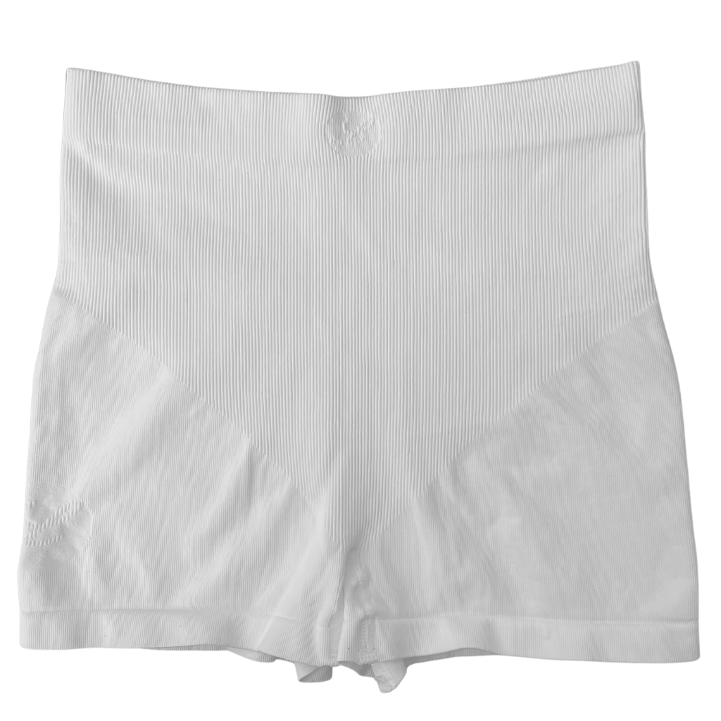 Seamless Comfort Short - White